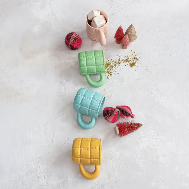 Stoneware Mug with Quilted Puffer Design