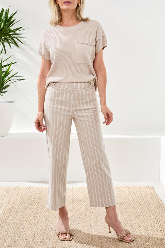 Tribal Pull On Capri