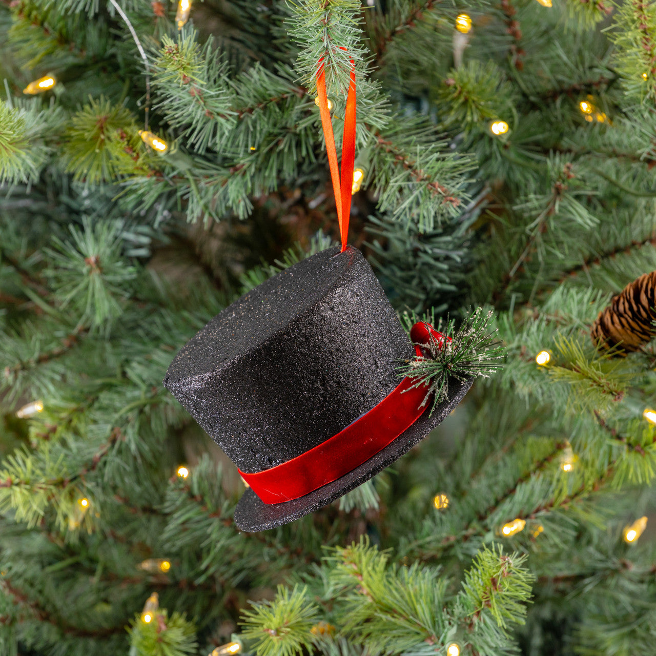 Frosty the Snowman Top Hat Ornament
