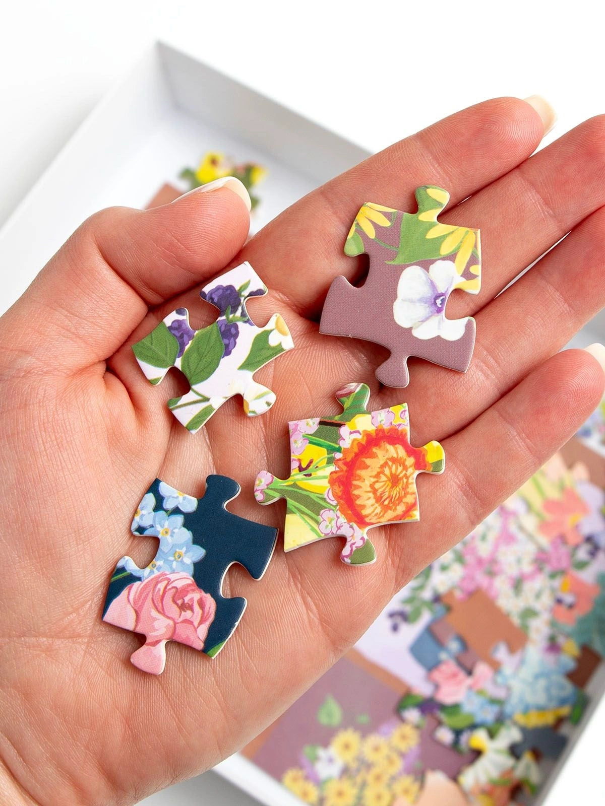 Seasons in Bloom - 500 Piece Floral Bouquets Jigsaw Puzzle