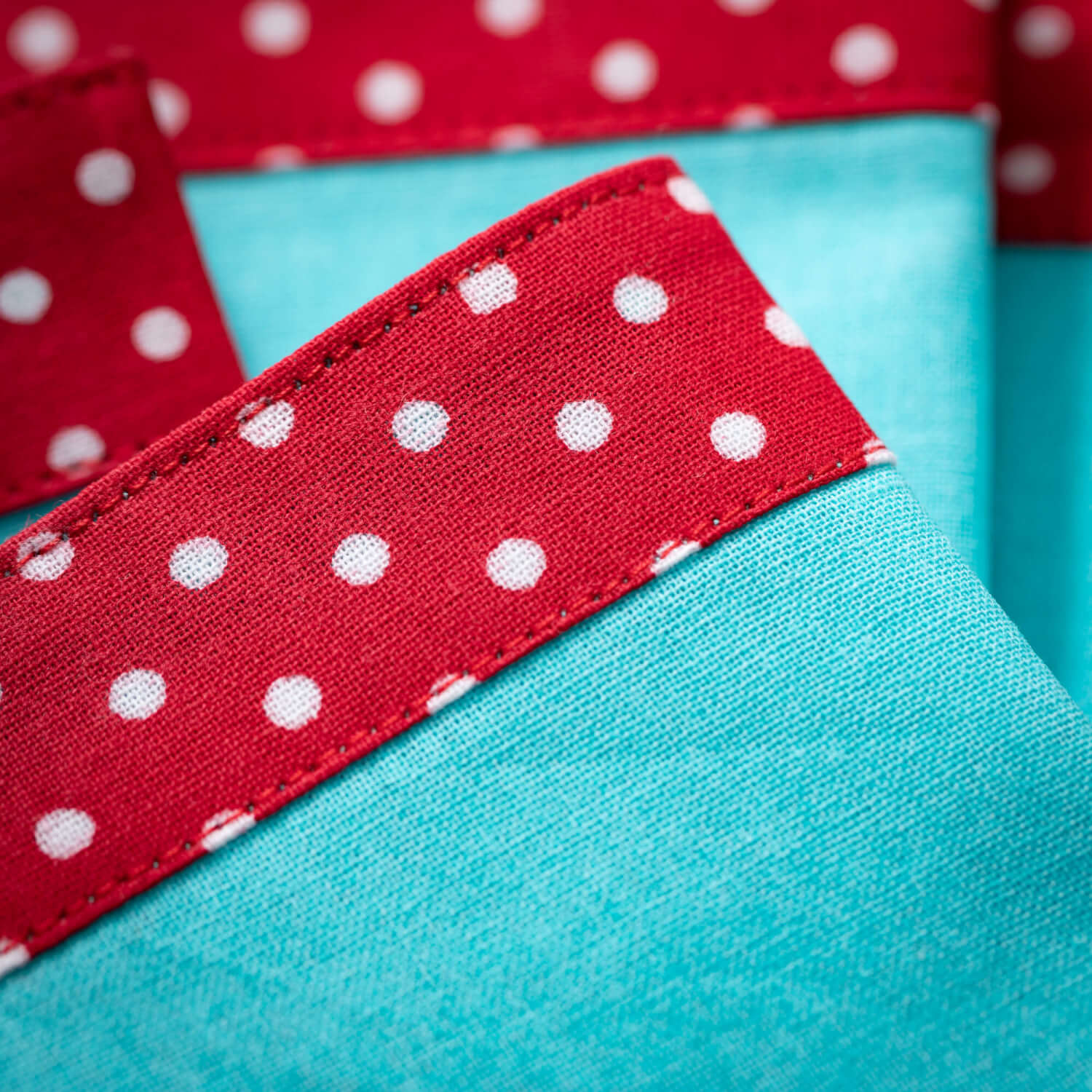 Polka Dot Trimmed Napkins