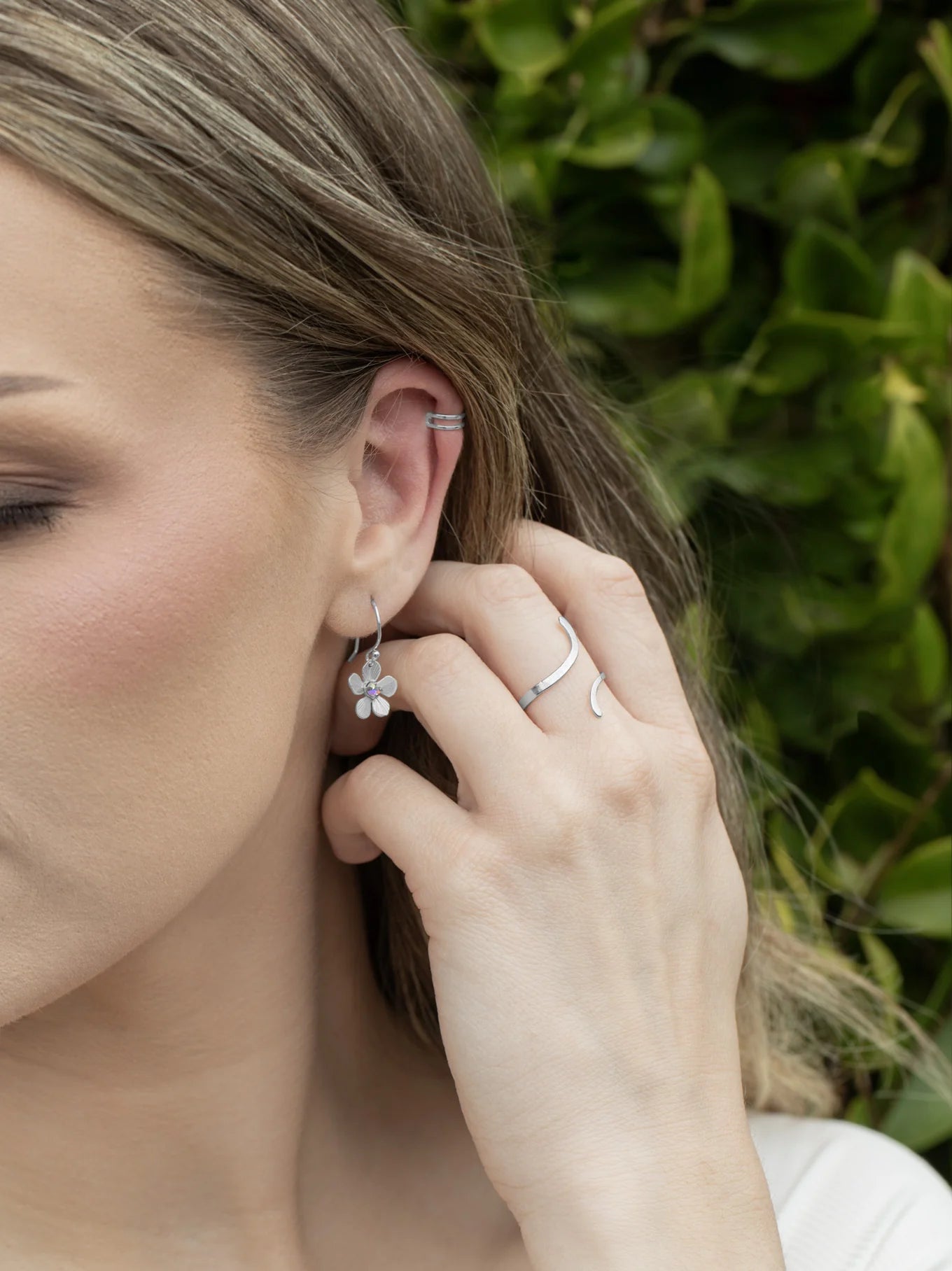 Holly Yashi Promenade Adjustable Ring