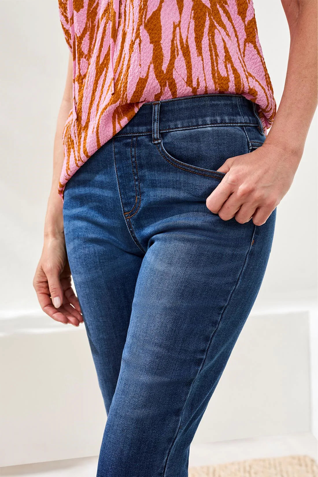 Tribal Audrey Pull-On Pedal Pusher Boundless Stretch Denim