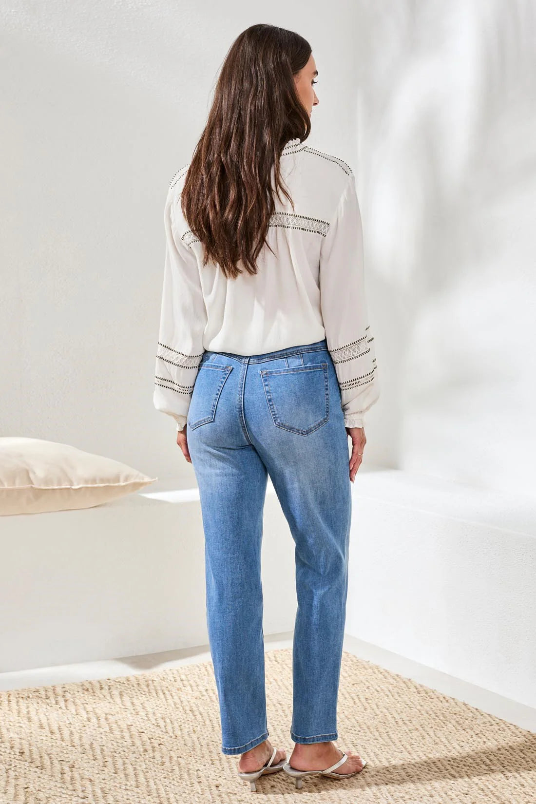 Tribal Comfort Stretch Sophia Curvy Hugging Straight Denim