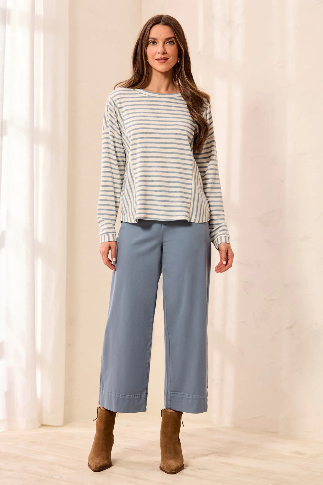 Tribal Lightweight Striped Crewneck Long Sleeve Knit Top