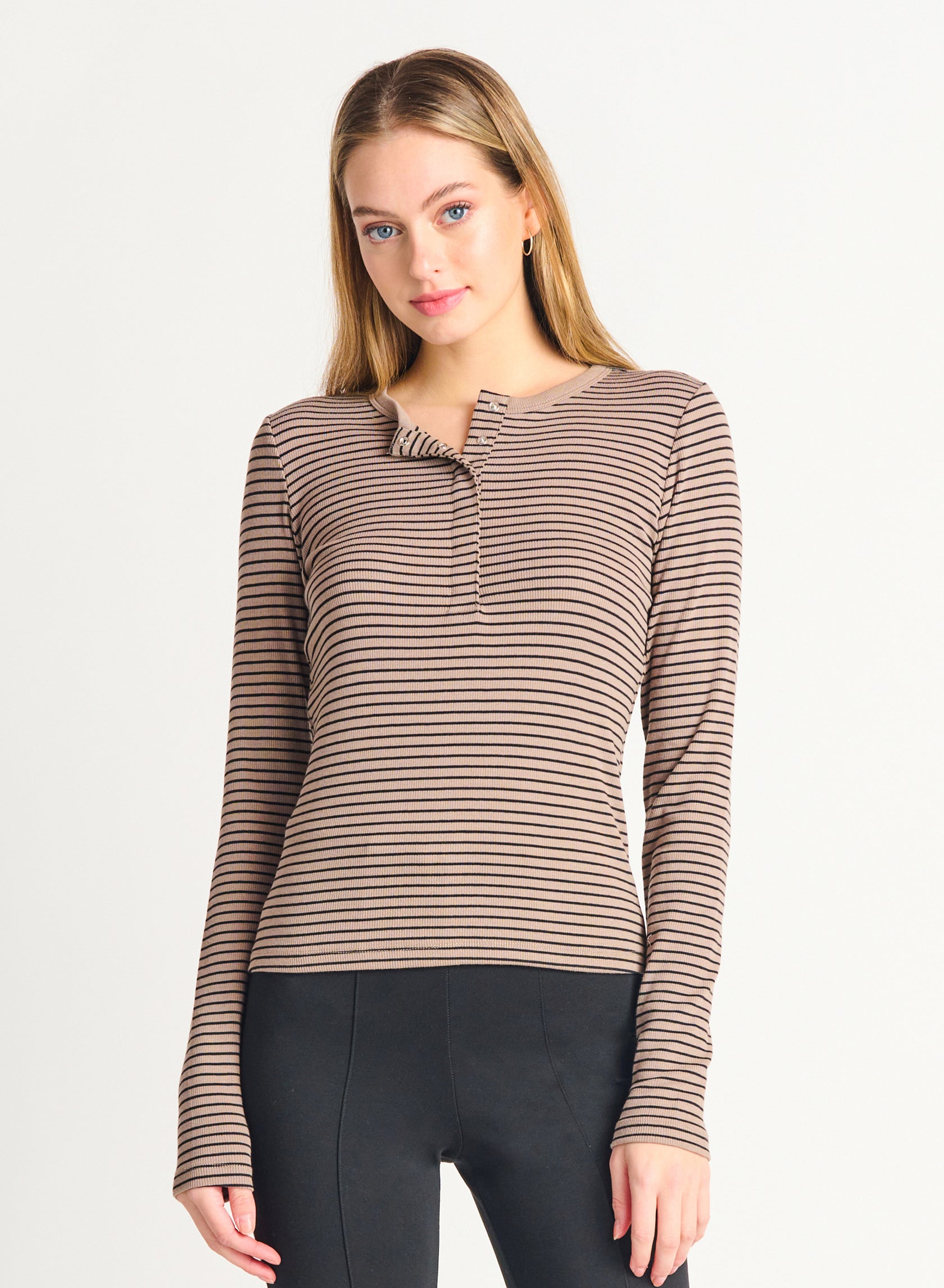 Dex Buttoned Mini Ribbed Knit Top