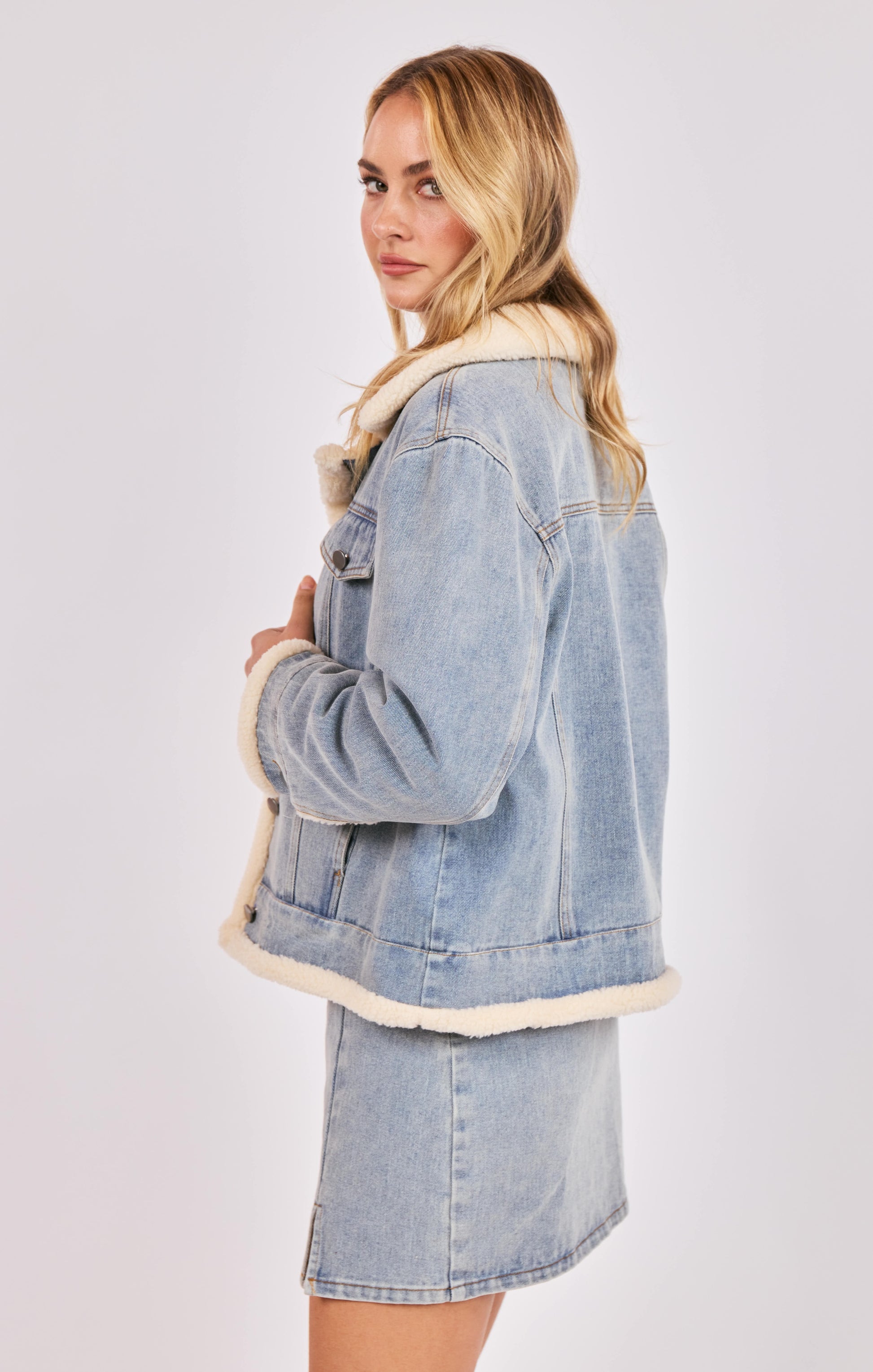 Sadie & Sage Metropolis Denim Jacket With Faux Shearling
