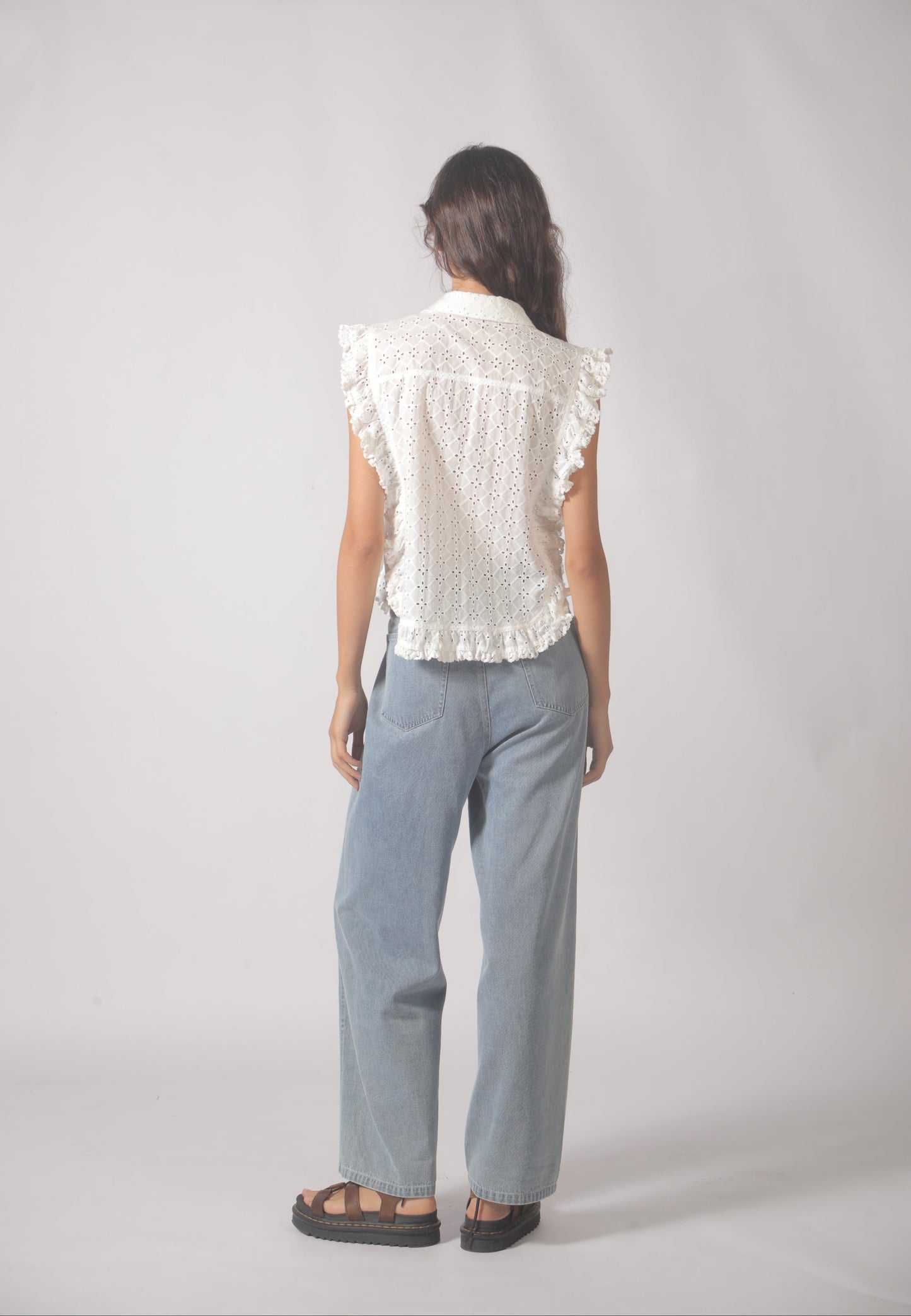 The Korner Sleeveless Blouse