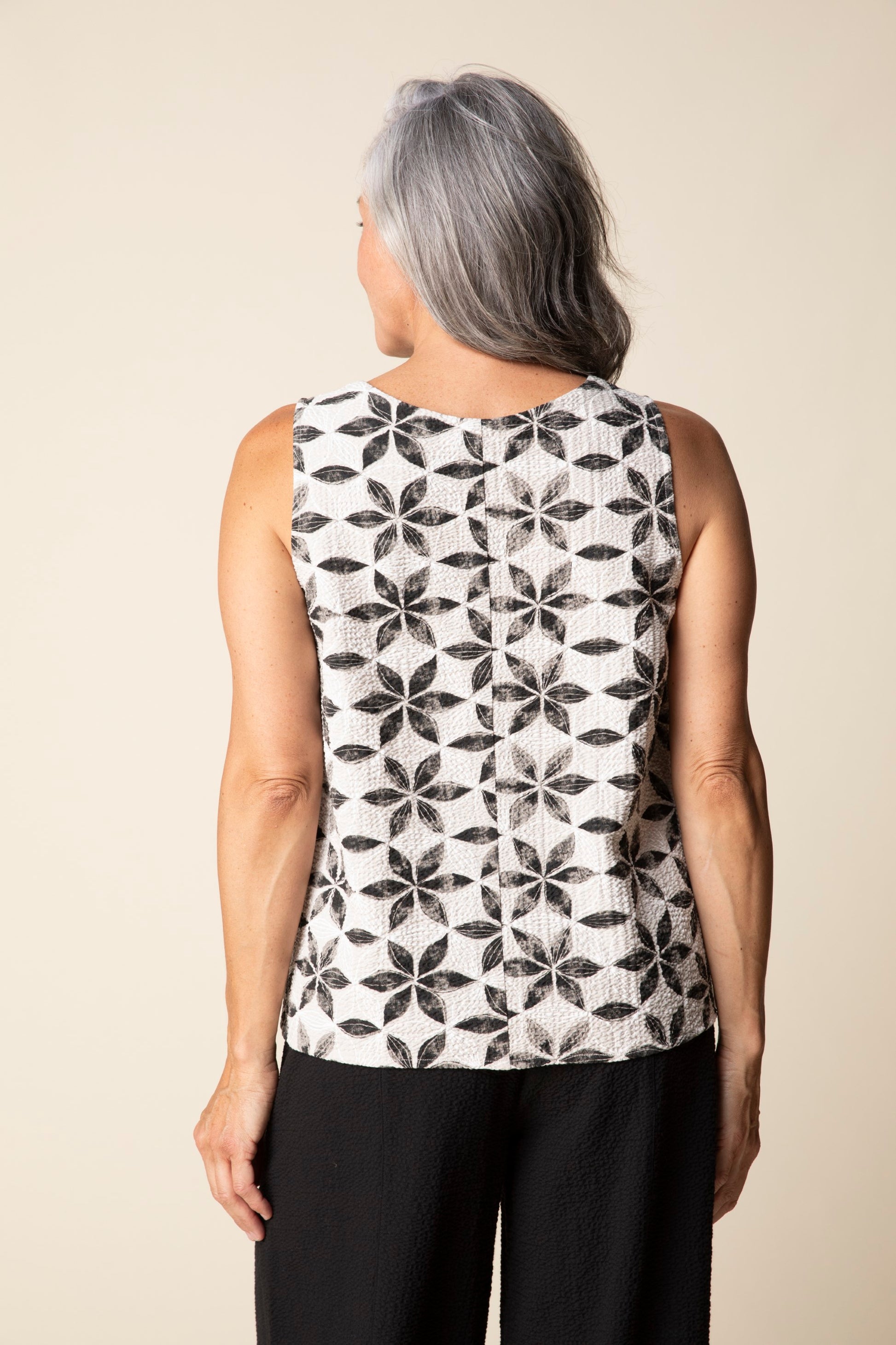 Habitat Crinkle Crepe Floral Mix Pleat Tank