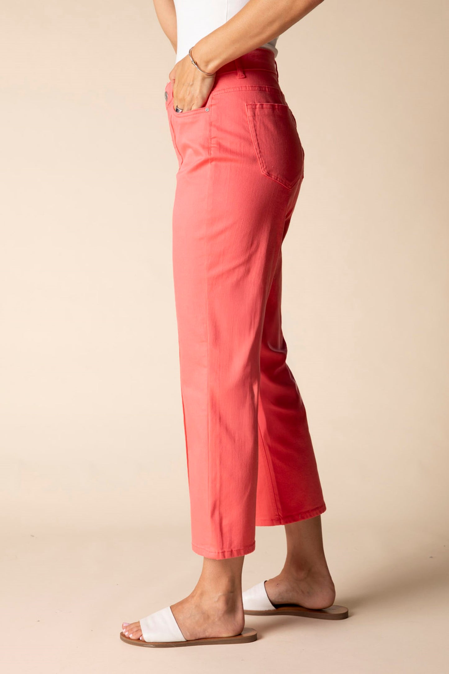 Habitat Seamed City Crop Jean