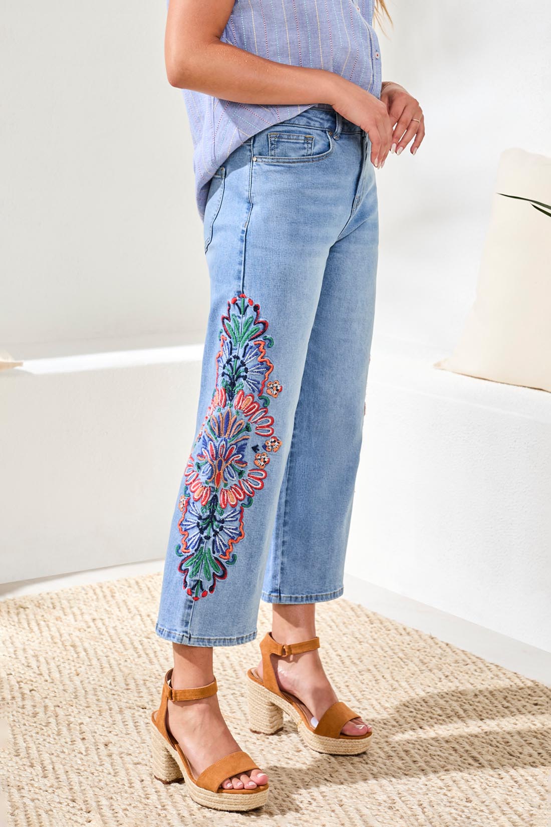 Tribal Audrey Wide Crop Jeans