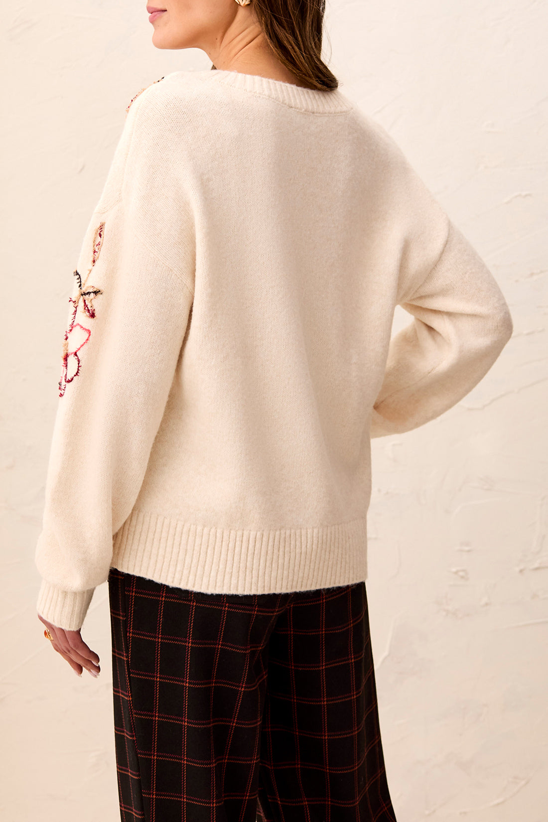 Tribal Crew Neck Sweater With Embroidery