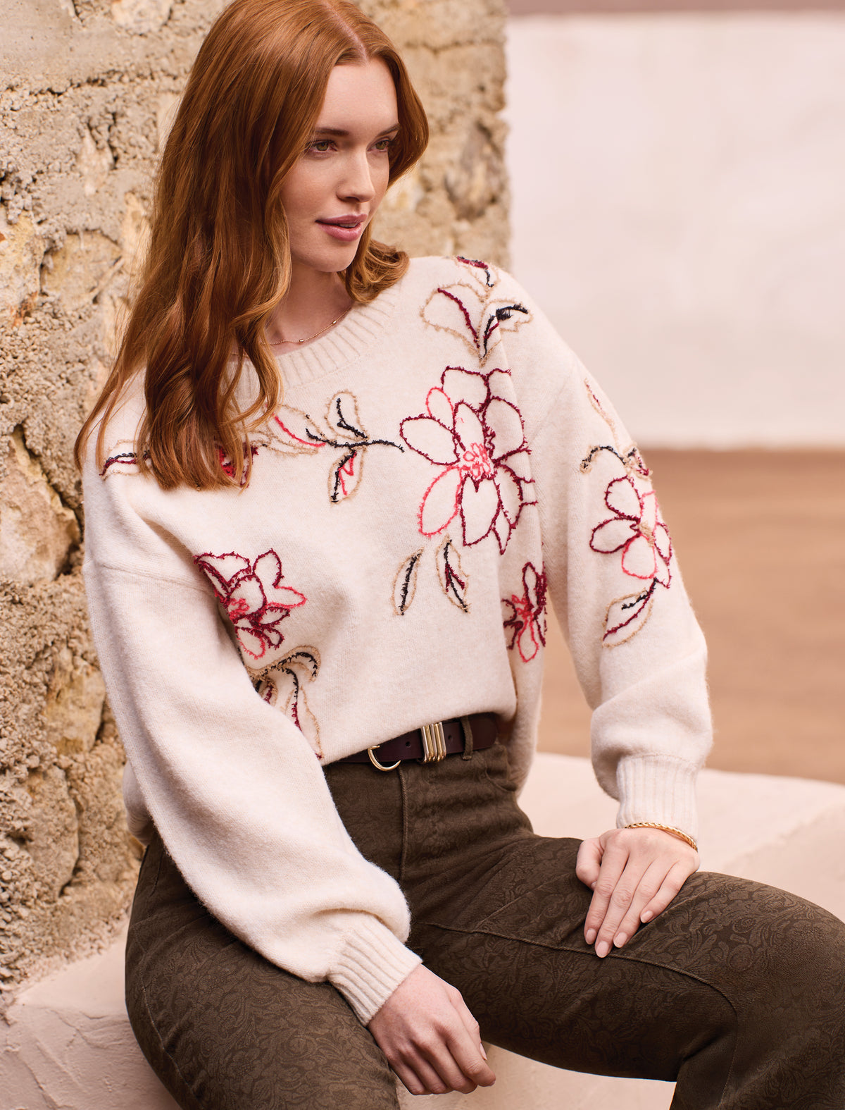 Tribal Crew Neck Sweater With Embroidery