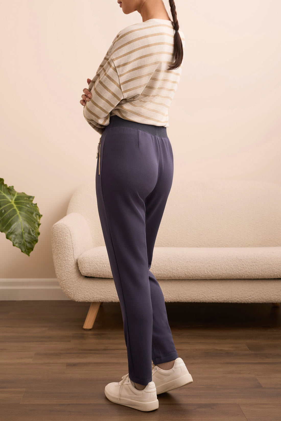 Tribal Techno Lux Contrast Trim Pull-On Ankle Pants