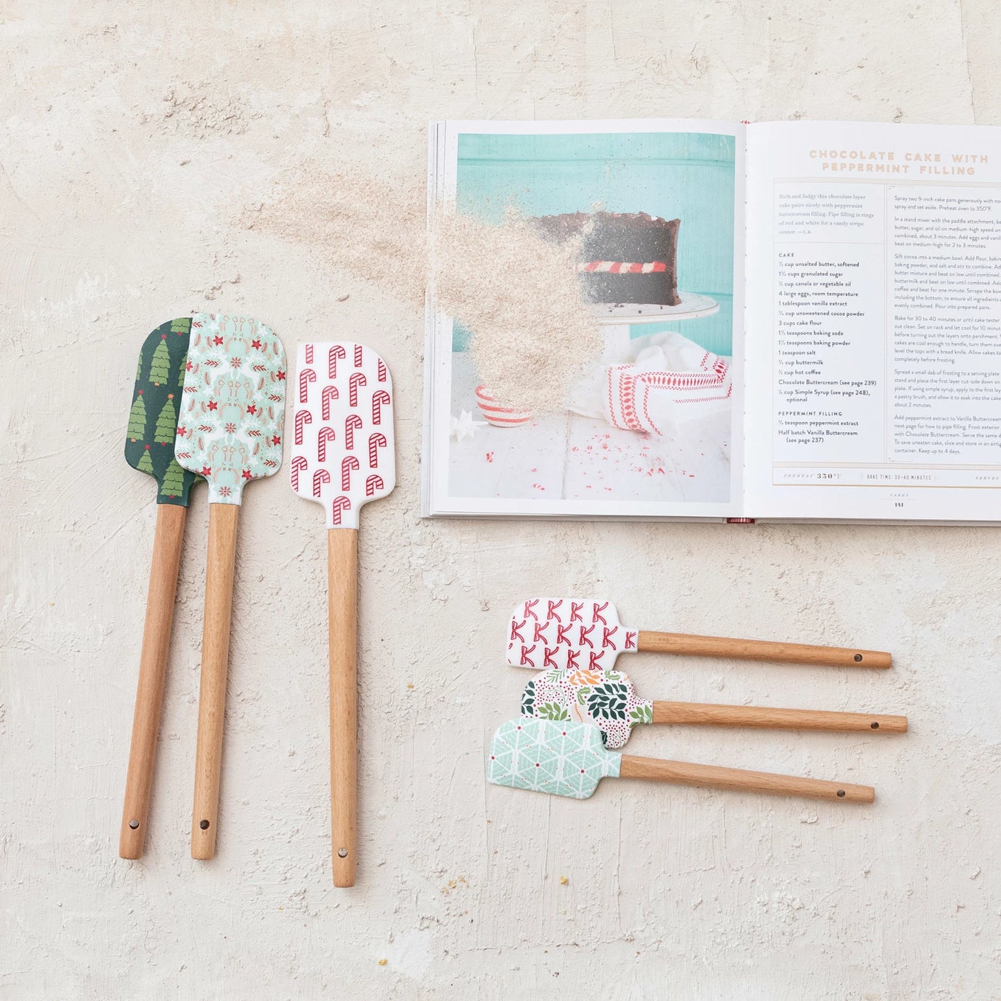 Silicone & Wood Spatulas With Holiday Pattern