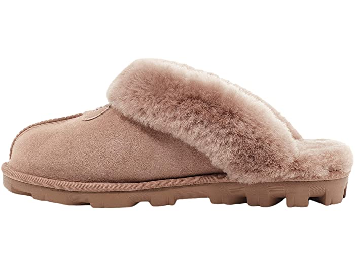 Take your self-care seriously with this slipper. As soft as it is versatile, the Coquette features our soft sheepskin and a lightweight sole that travels both indoors and out with ease. Pair with athleisure basics or a midi skirt and tank for casual daytime wear.  This product was made in a factory that supports women in our supply chain with the help of HERproject, a collaborative initiative that creates partnerships with brands like ours to empower and educate women in the workplace.