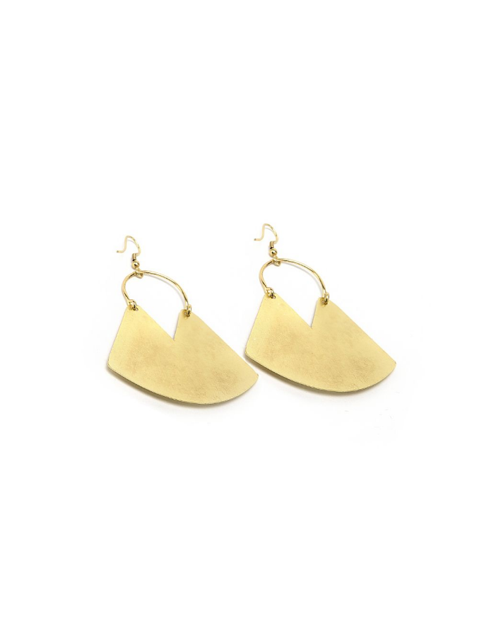 Trades Gold Plate V-Cut Earrings With Swoop DE16038